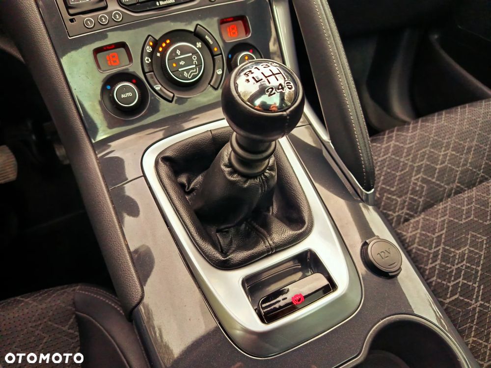 Peugeot 3008 BlueHDi 120 Stop & Start Allure - 22