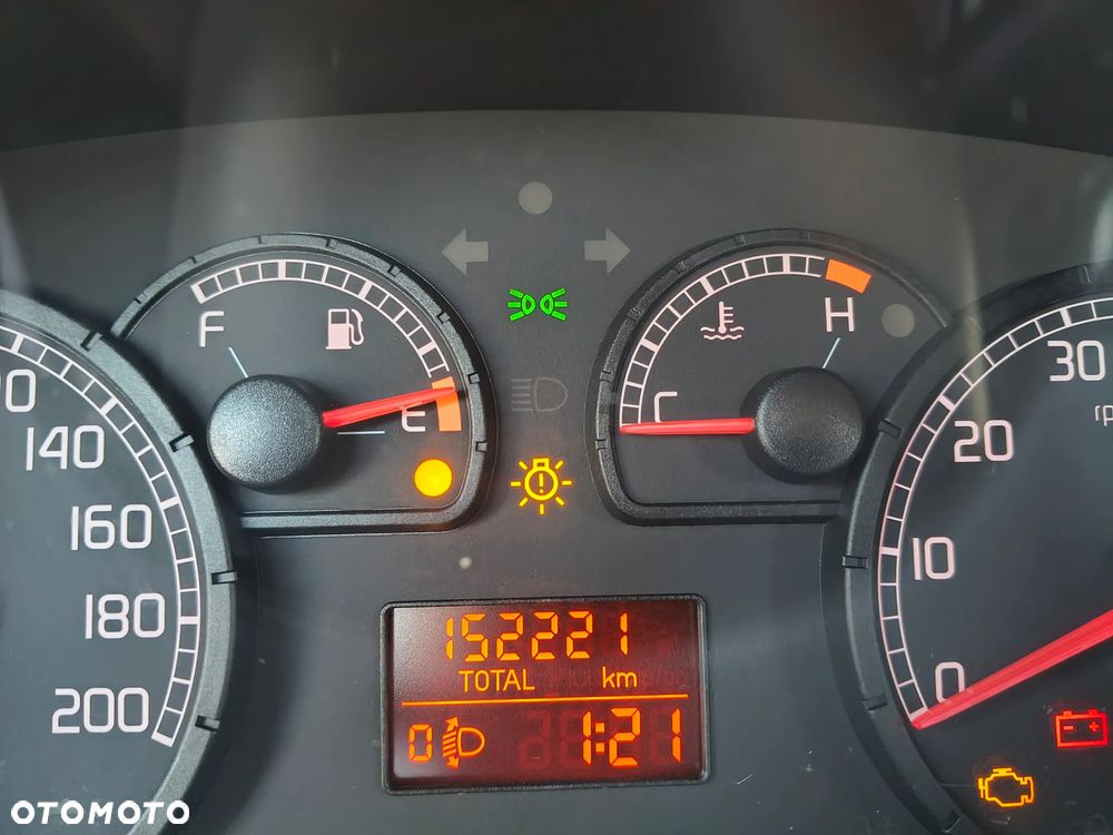 Fiat Punto 1.2 8V Active Premius - 5