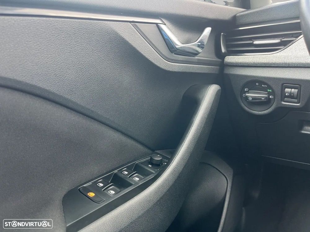 Skoda Kamiq 1.0 TSI Style - 12