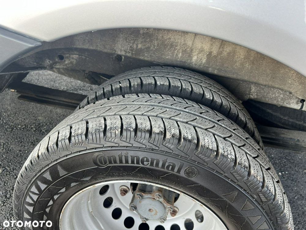 Mercedes-Benz Sprinter - 18