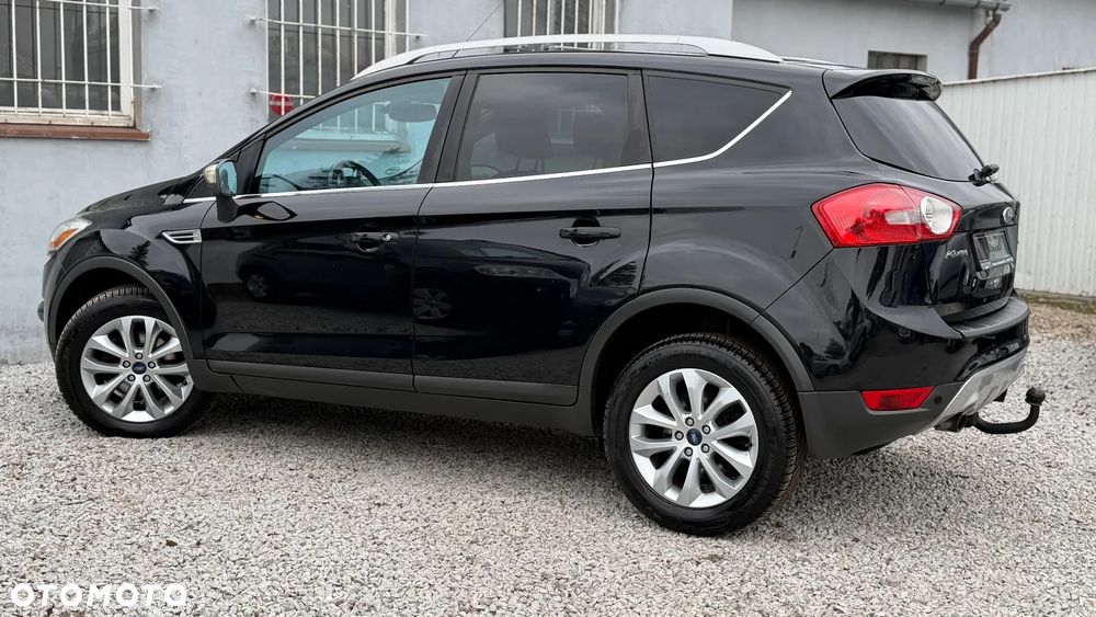 Ford Kuga 2.0 TDCi 2x4 Titanium - 15