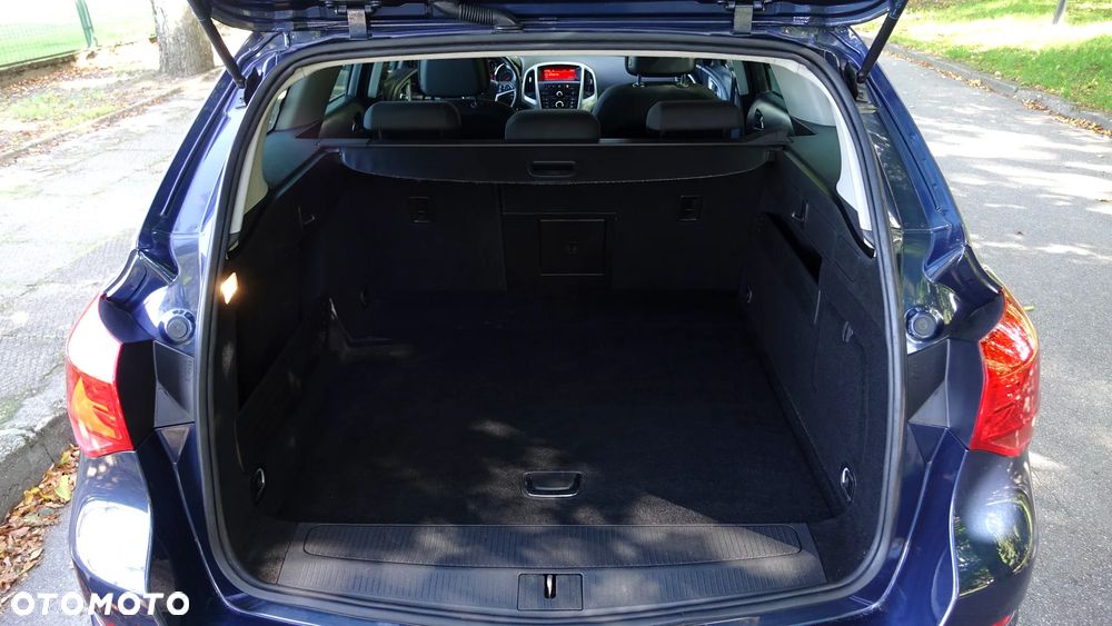 Opel Astra - 32