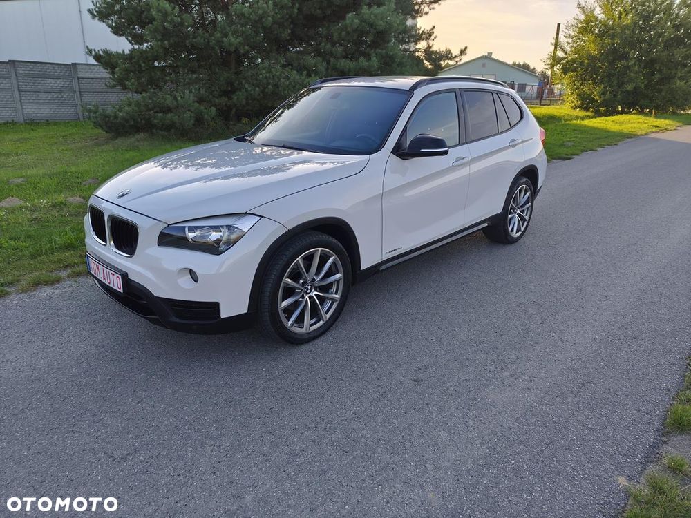 BMW X1 sDrive18d xLine - 16