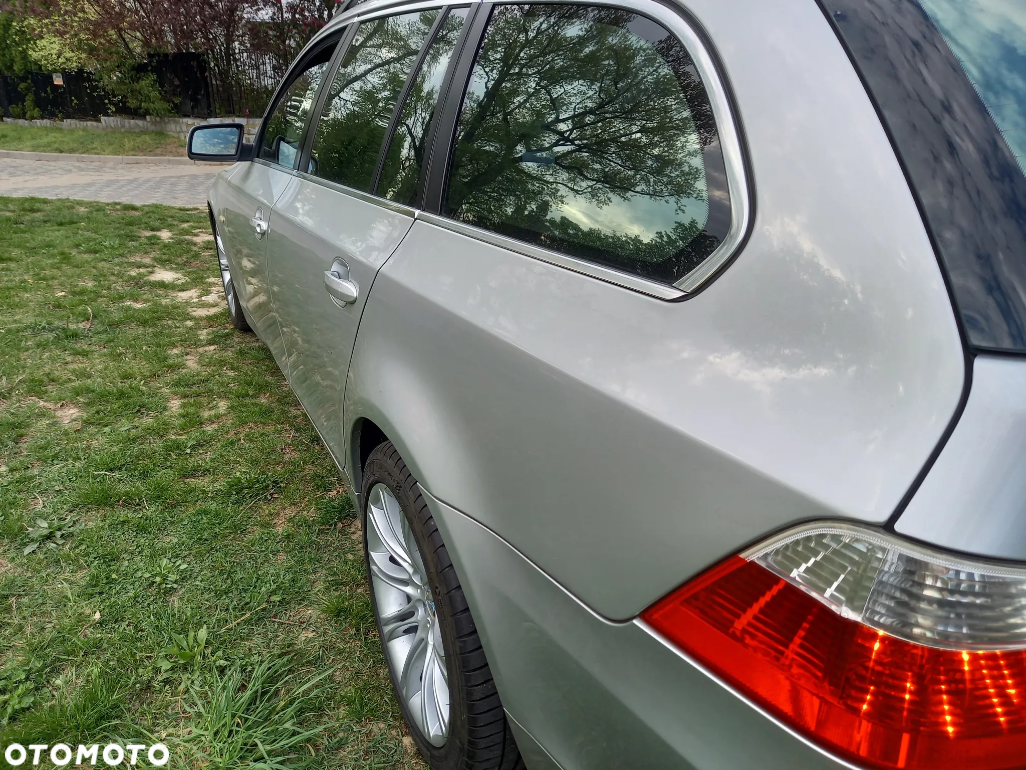 BMW Seria 5 - 12