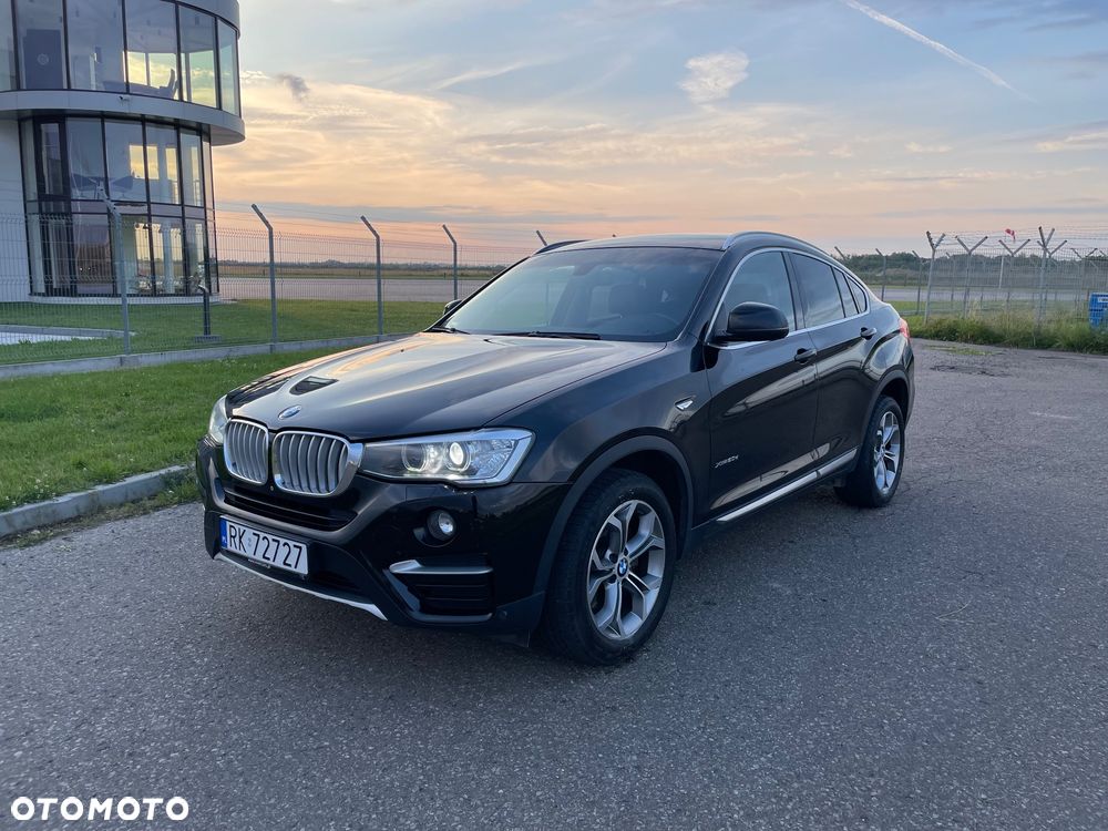 BMW X4 xDrive20d xLine - 10