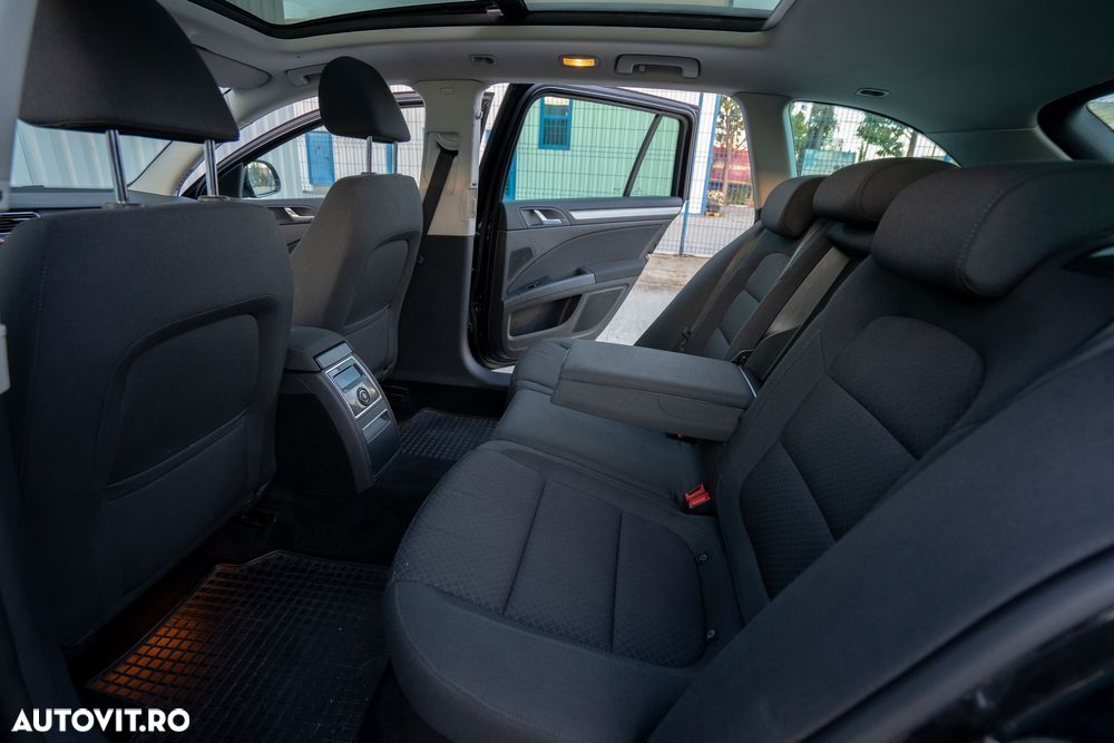 Skoda Superb 2.0 TDI 4X4 Ambition - 13