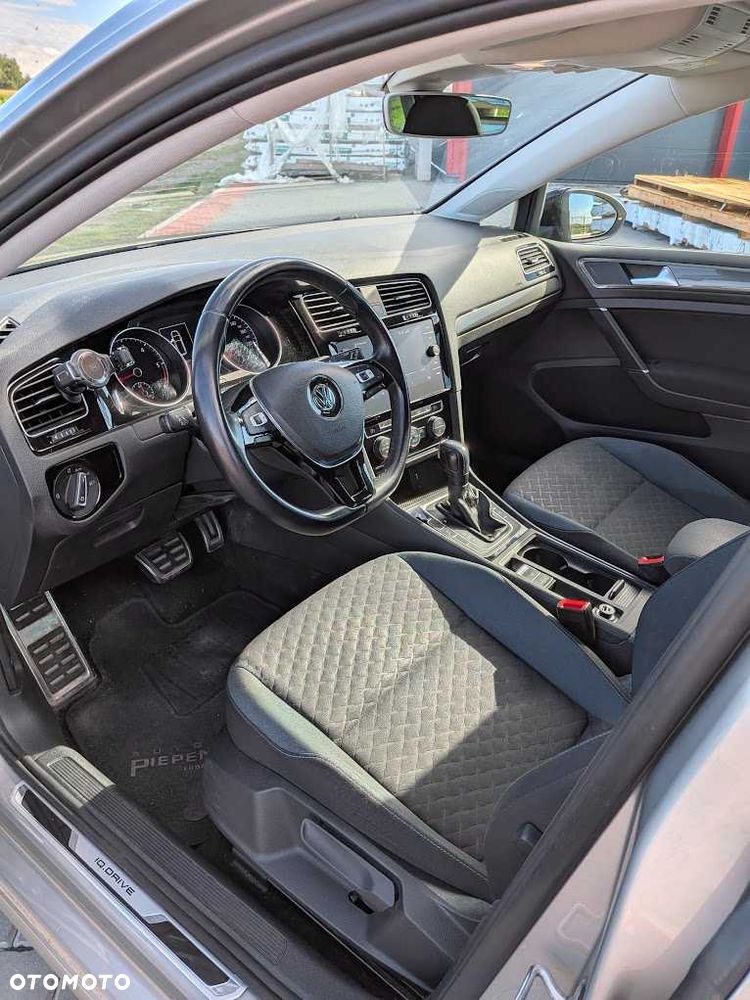 Volkswagen Golf Variant - 4