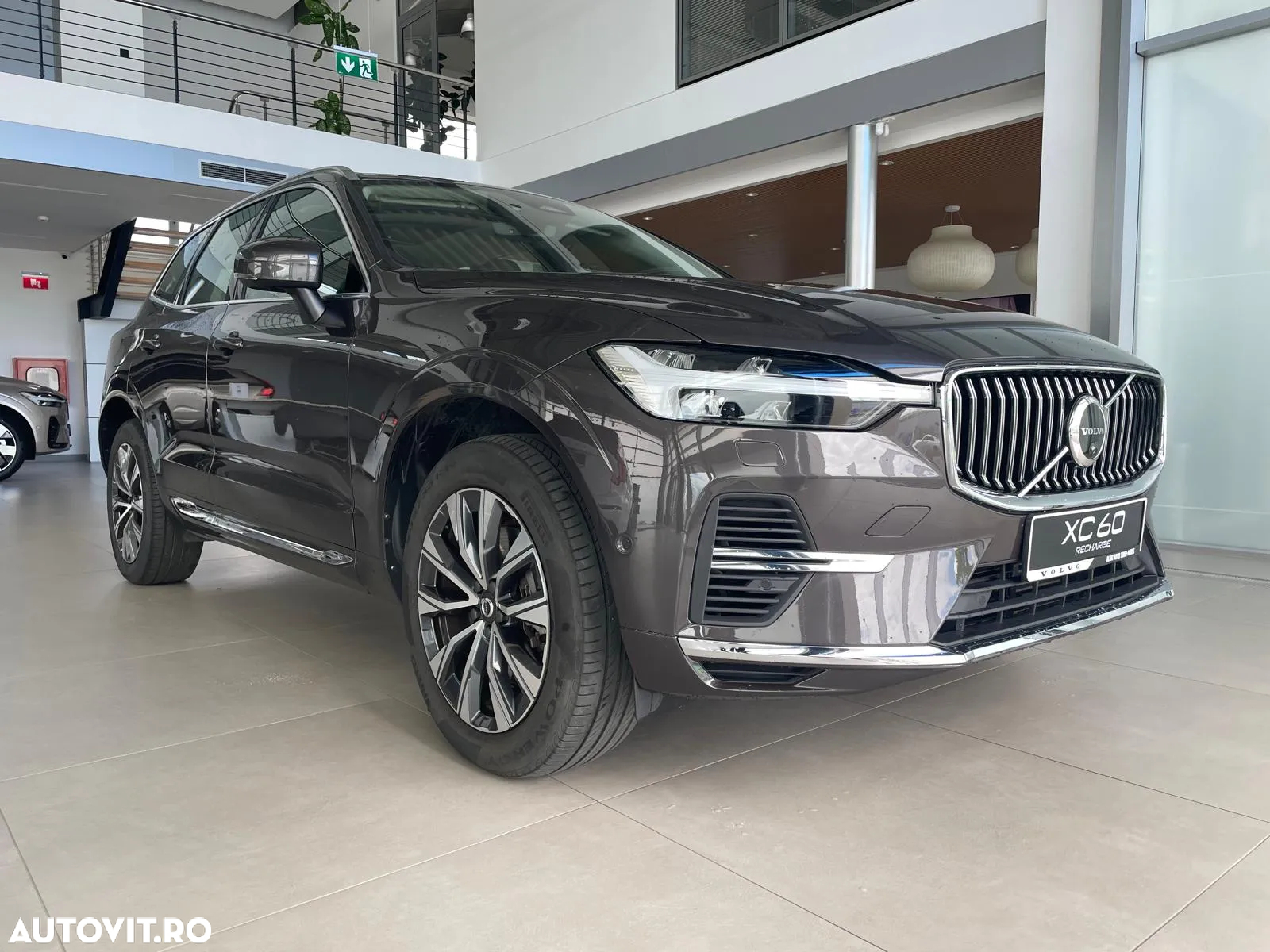 Volvo XC 60 Recharge T6 Twin Engine eAWD Inscription Expression - 3