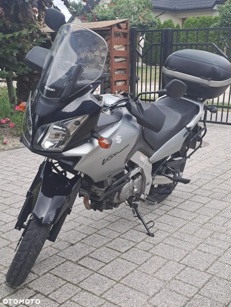 Suzuki V-STROM - 3