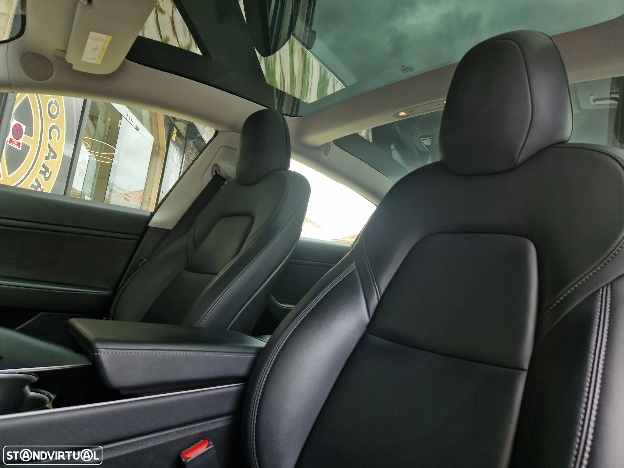 Tesla Model 3 Long-Range Dual Motor AWD - 4
