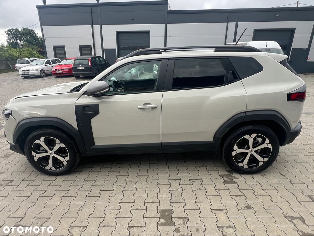 Dacia Duster 1.6 Full Hybrid 140 Extreme MMT - 6