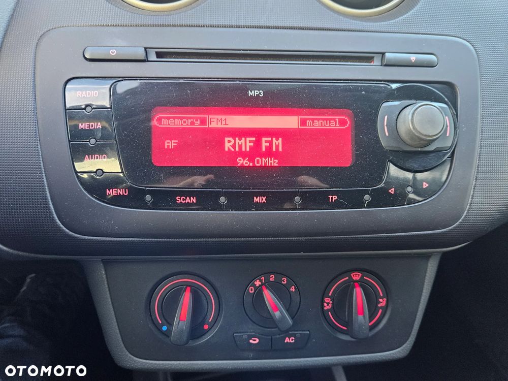 Seat Ibiza 1.4 16V Style - 7