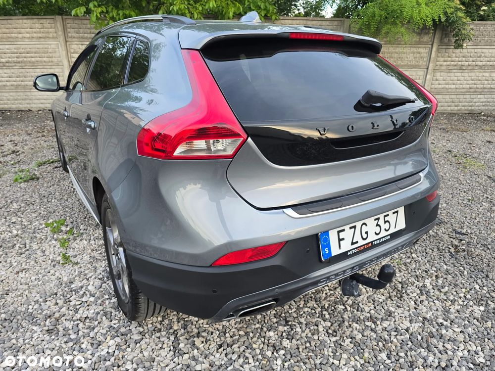 Volvo V40 Cross Country D2 Geartronic Summum - 4