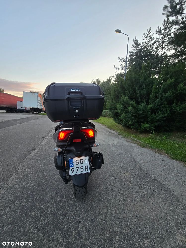 Yamaha Tricity - 8
