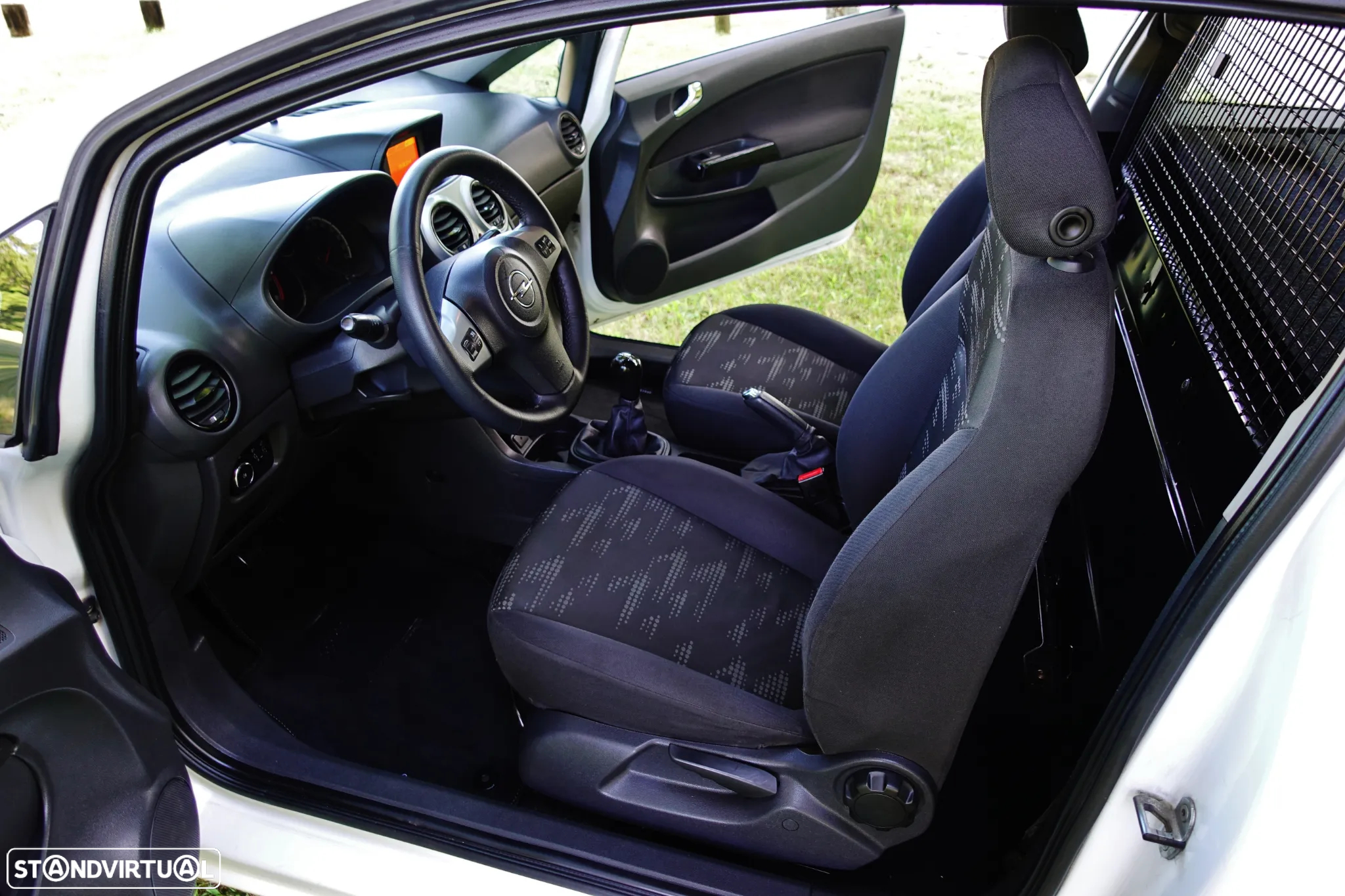 Opel CORSA - 6