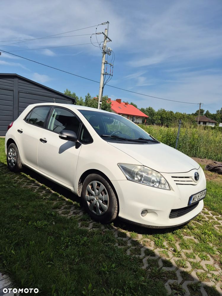 Toyota Auris 1.4 D-4D Life - 4