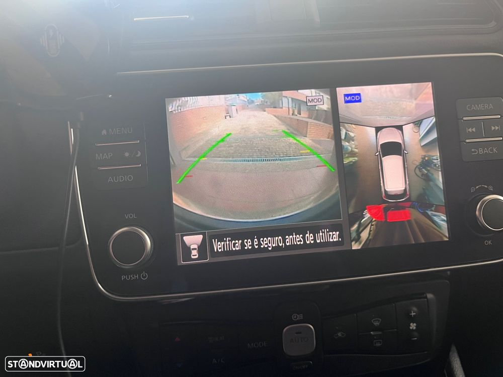 Nissan Leaf N-Connecta - 12