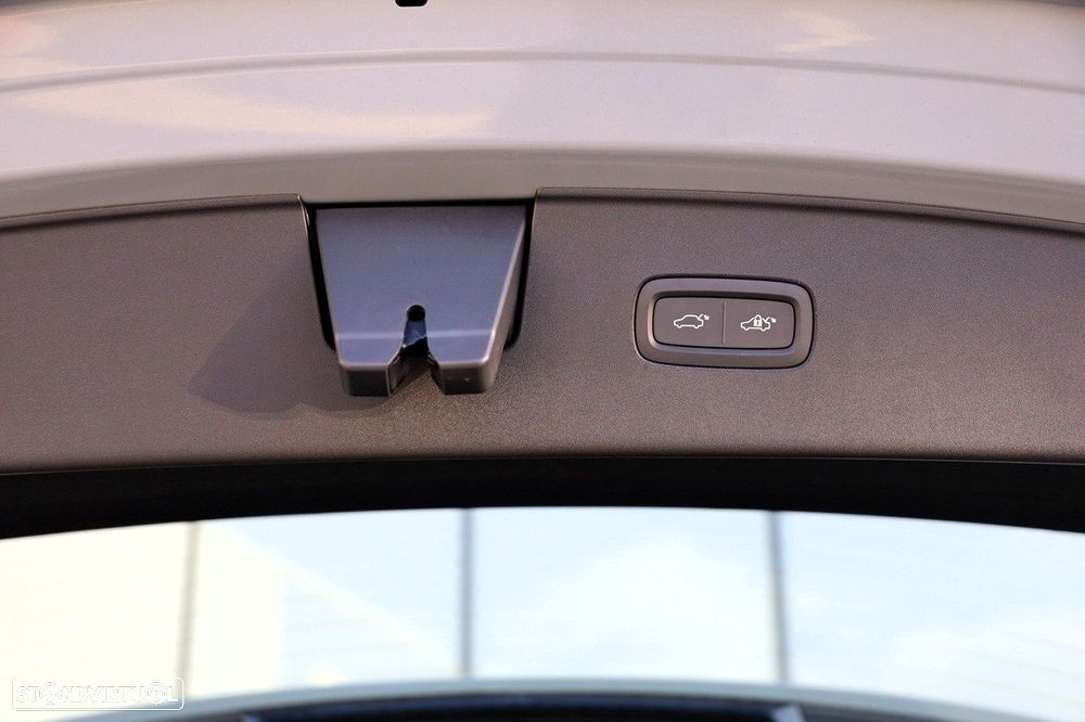 Volvo EX90 104 kWh Single Motor Core - 6