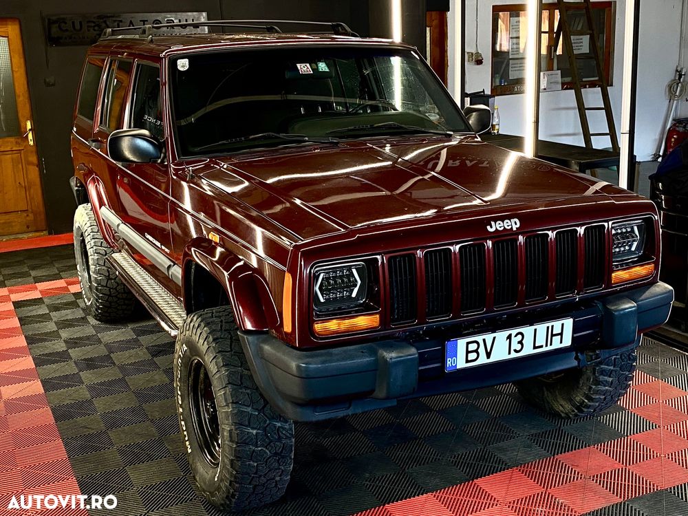 Jeep Cherokee - 3