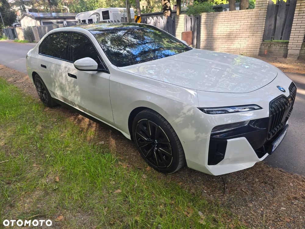 BMW Seria 7 - 14