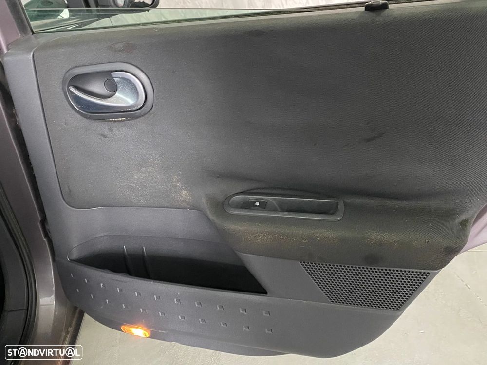 Renault Mégane Break 1.5 dCi C Authentique - 19