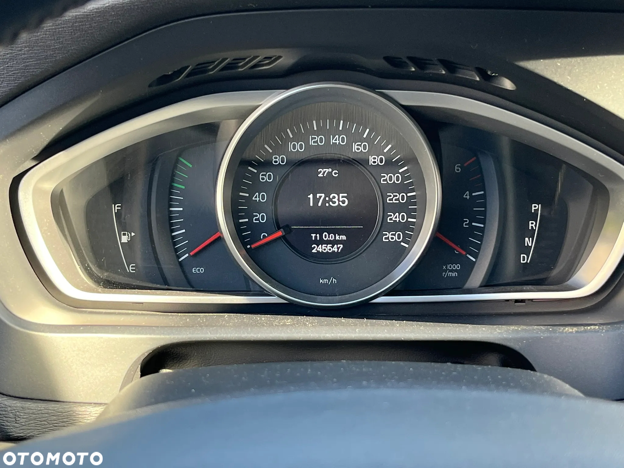 Volvo V40 D2 Base - 18