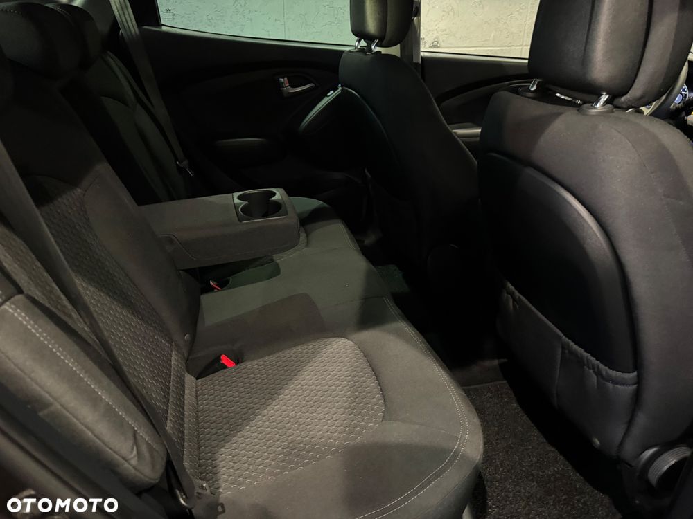 Hyundai ix35 1.6 2WD Fifa World Cup Edition - 22