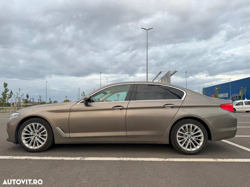 BMW Seria 5 520d xDrive Aut. Luxury Line - 3