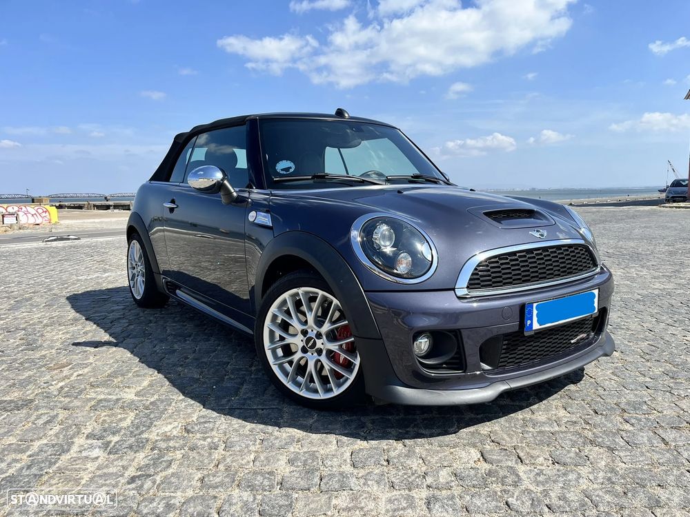 MINI Cabrio John Cooper Works - 5