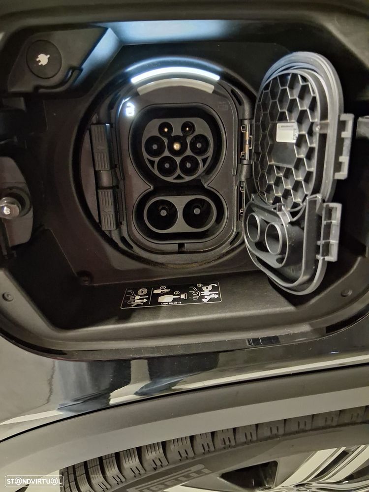 Mercedes-Benz EQB 250+ Edition 1 - 16