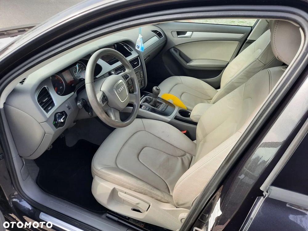 Audi A4 Limousine 2.0 TDI DPF Ambition - 20