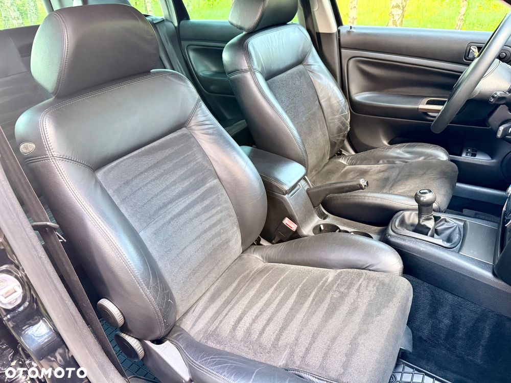 Volkswagen Passat 2.0 Highline - 17