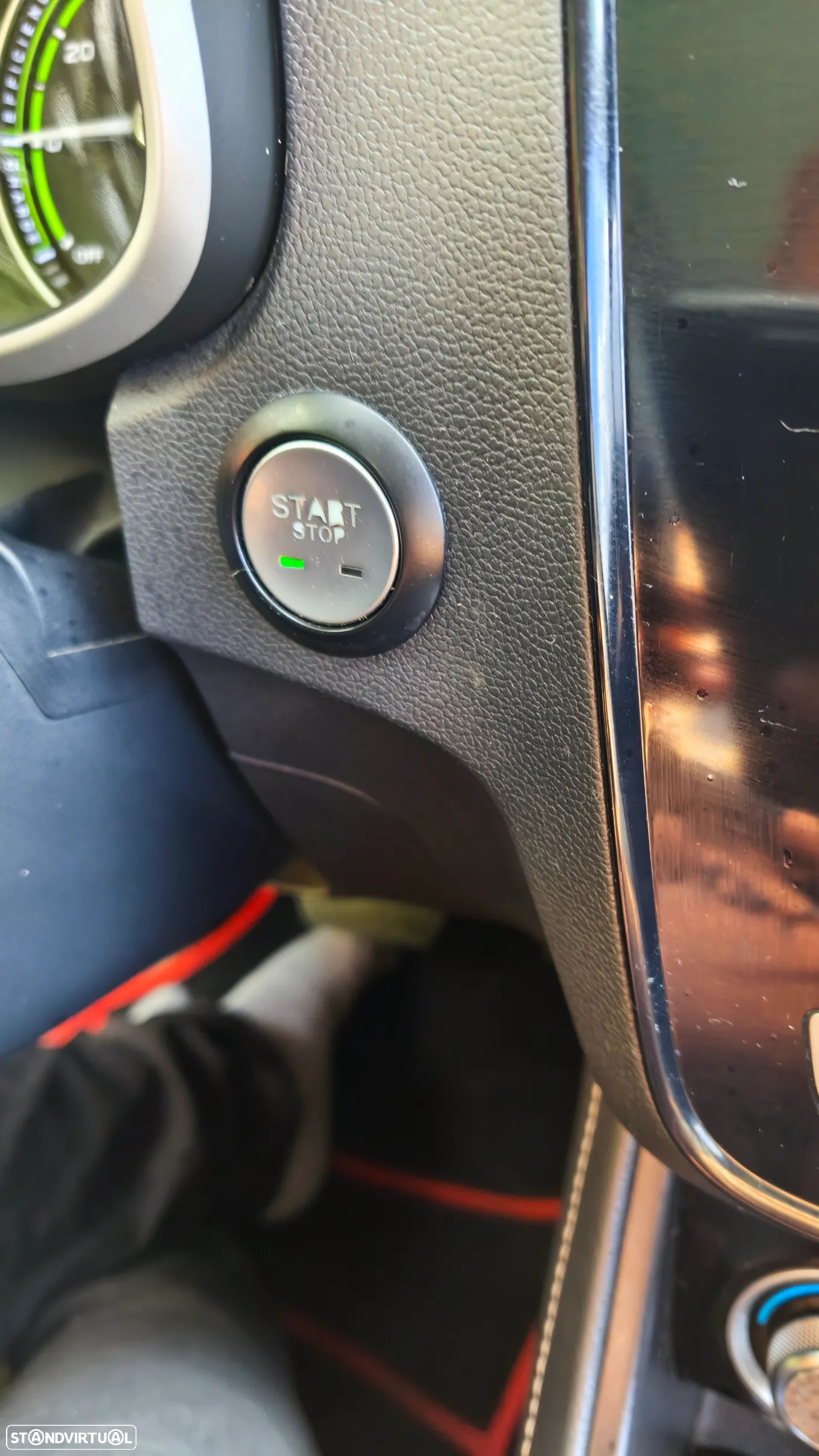 MG ZS EV 44.5 kWh Luxury - 33