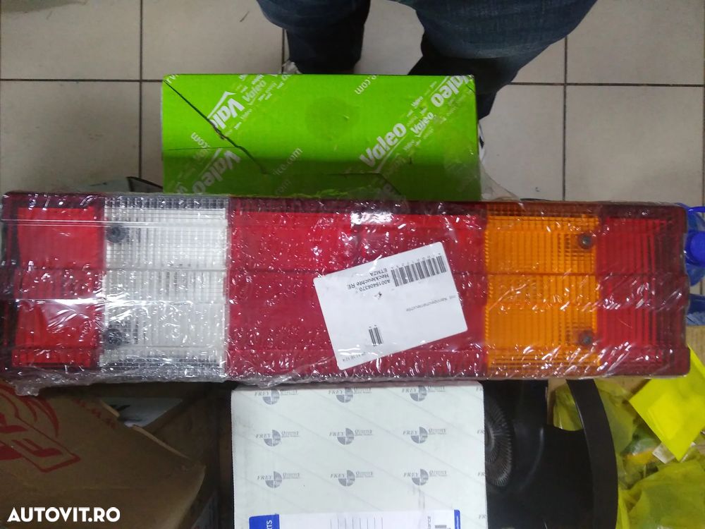 Stop dreapta spate W374, 375, 405, 940, 942, 943, 944, 957 - 1