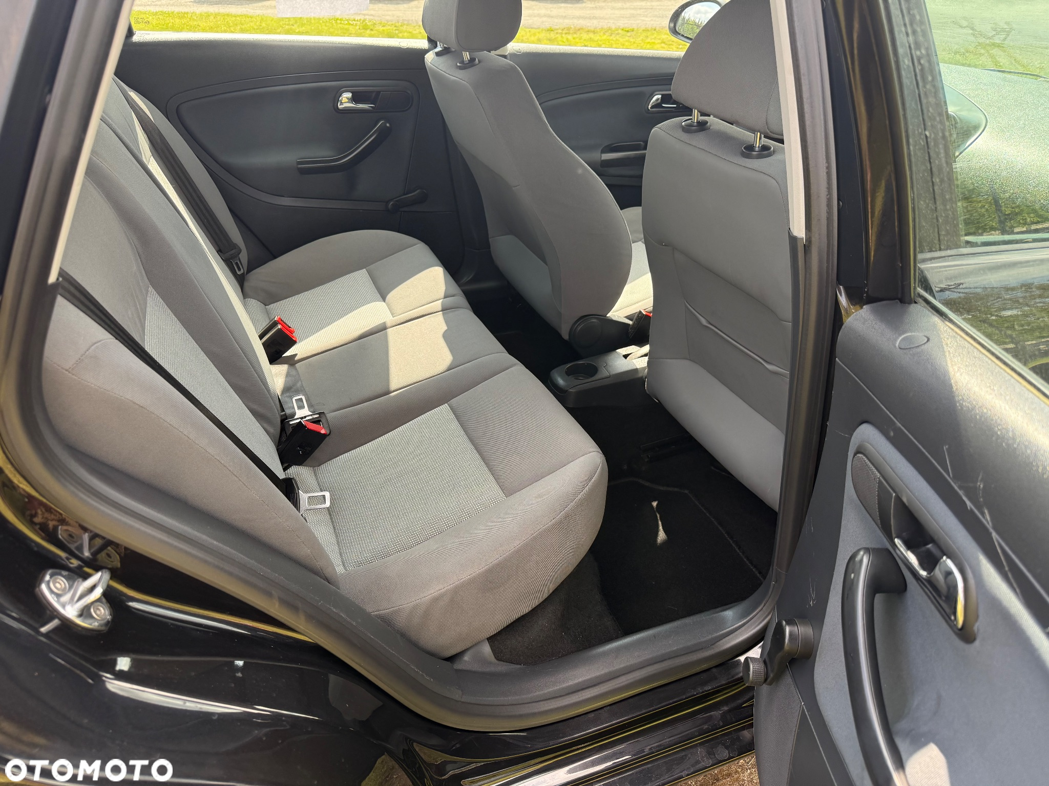 Seat Ibiza 1.4 16V Signo - 14