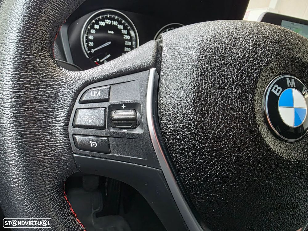 BMW 116 d Line Sport - 37