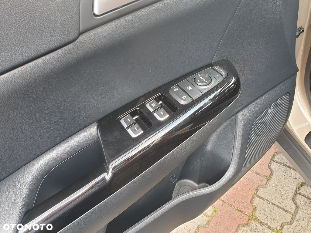 Kia Sportage 1.7 CRDI Business Line 2WD DCT - 18