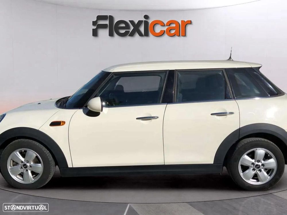 MINI 5 Portas One D - 5