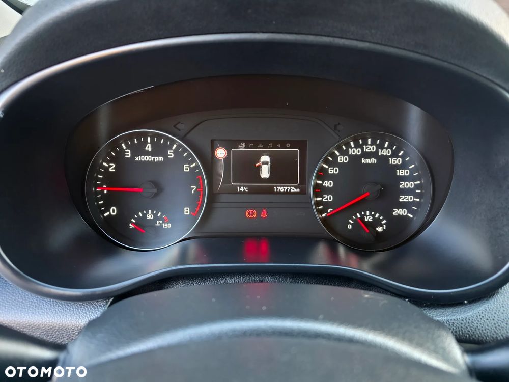 Kia Sportage 1.6 GDI L 2WD - 12