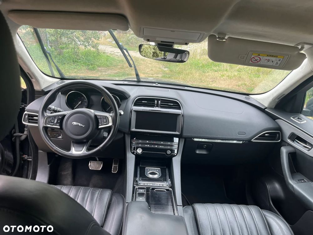 Jaguar F-Pace 2.0 i4D AWD Portfolio - 6