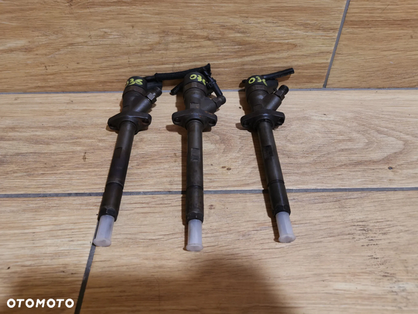 Wtryski Peugeot 607 Citroen C5 2.2 HDI 0445110036
