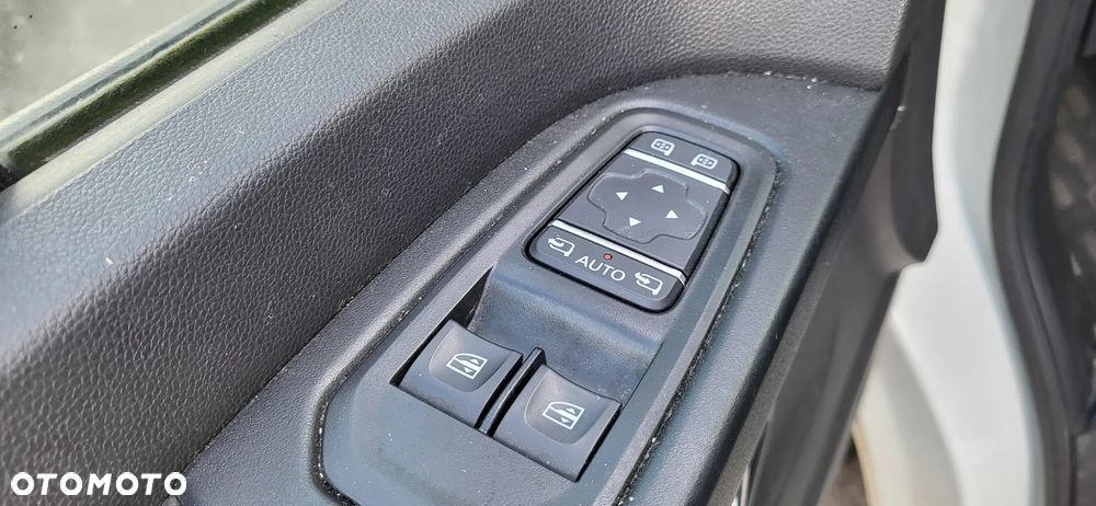 Renault Trafic - 11