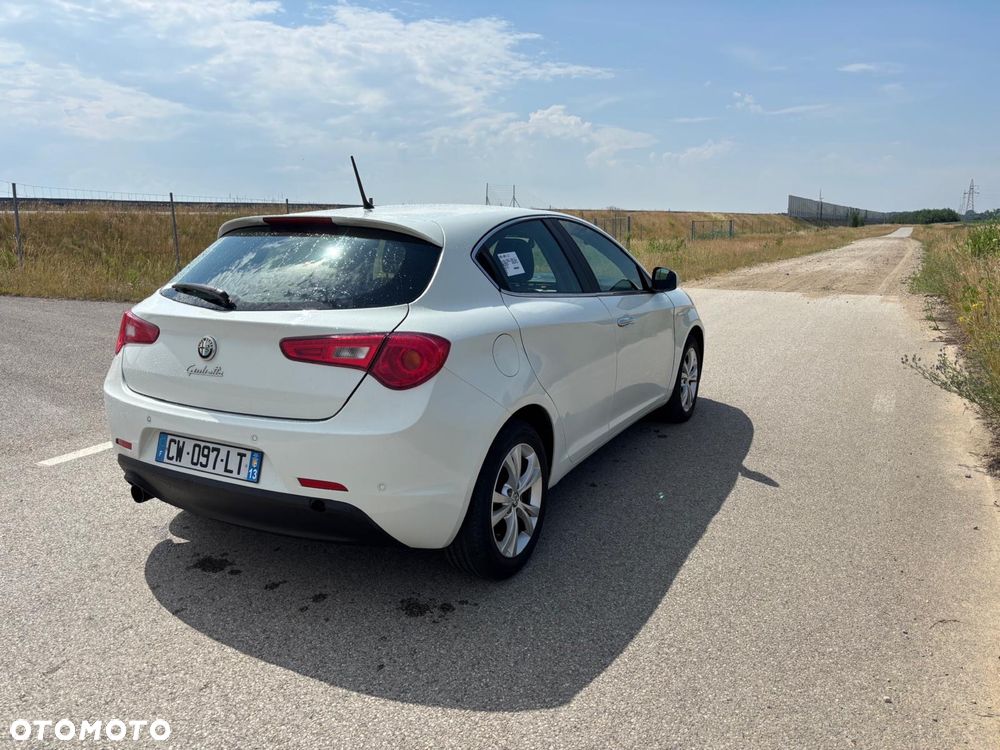 Alfa Romeo Giulietta - 4