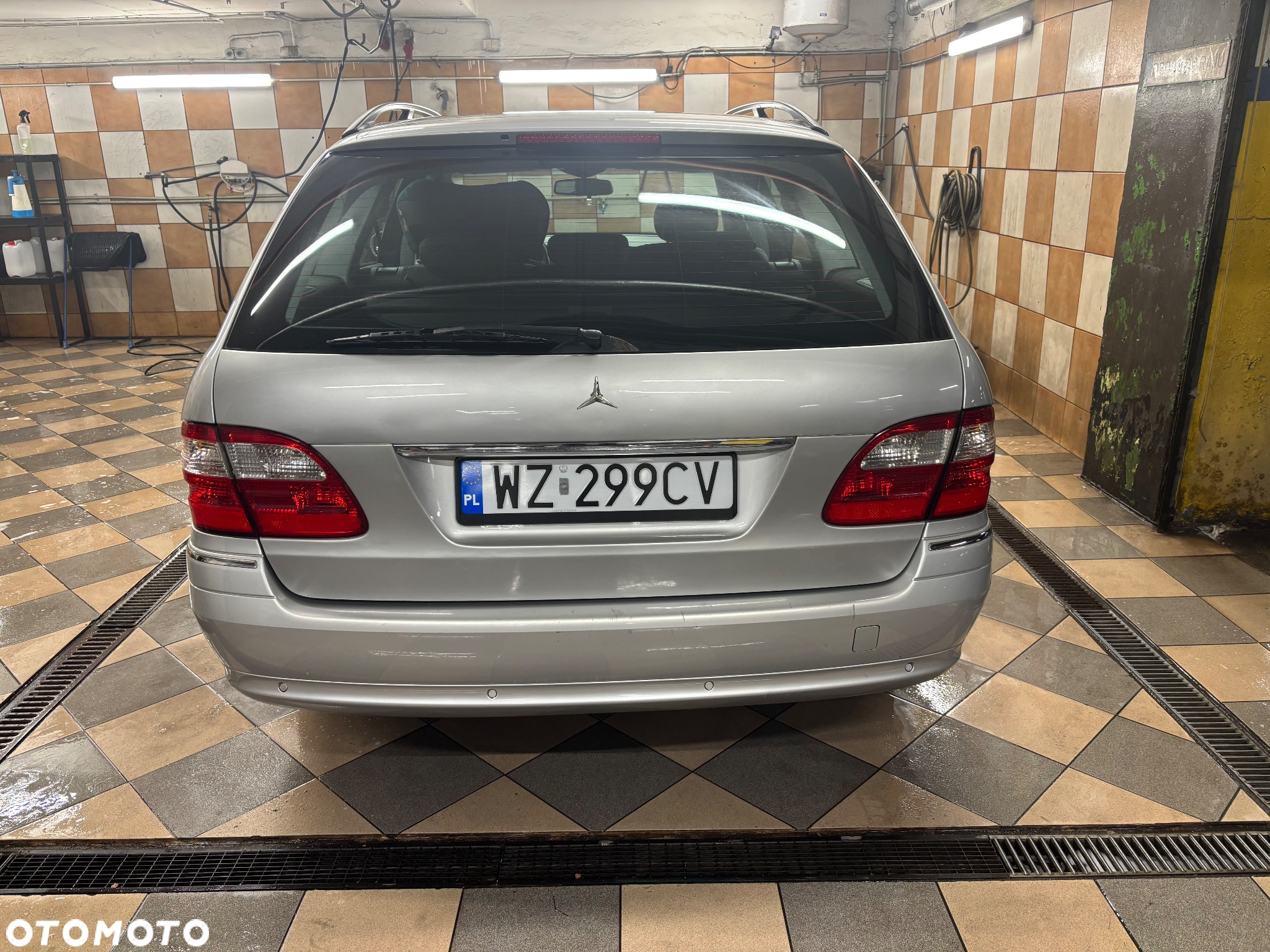 Mercedes-Benz Klasa E 200 T Kompressor Automatik Elegance - 4