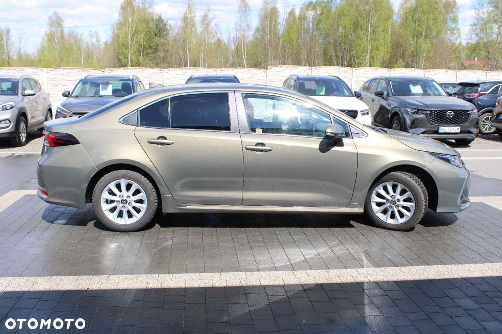 Toyota Corolla - 7