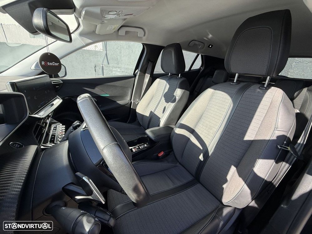 Peugeot 2008 1.2 PureTech Allure Pack EAT8 - 2