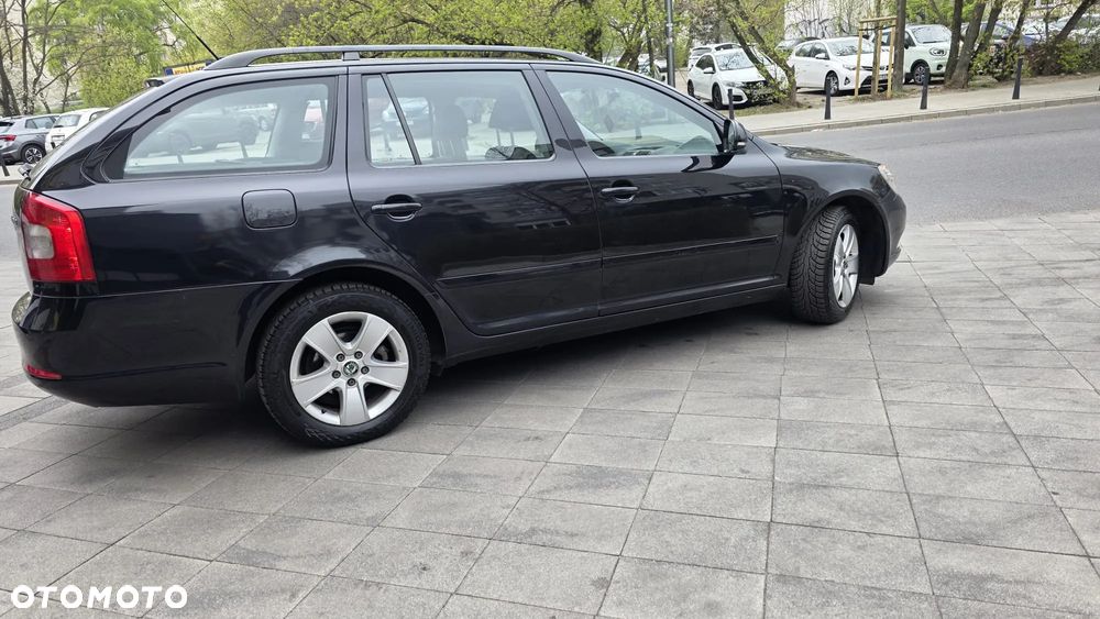 Skoda Octavia 1.6 TDI Active DSG - 11