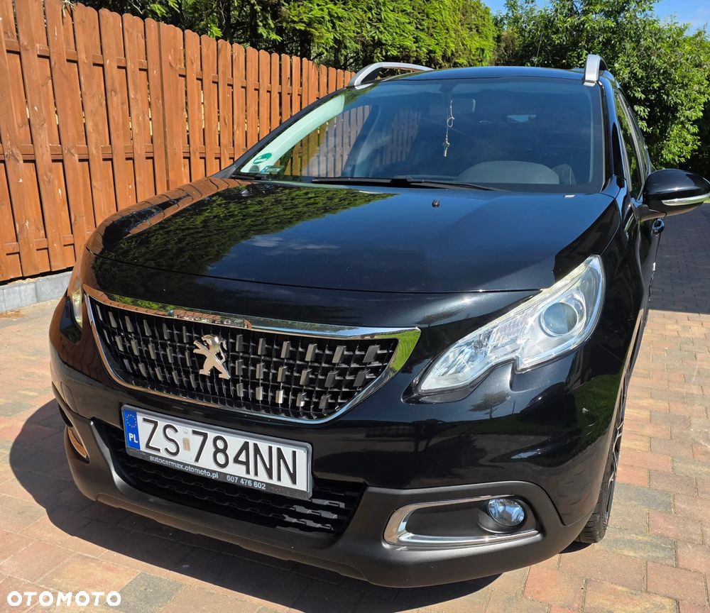 Peugeot 2008 1.2 Pure Tech Style S&S - 8