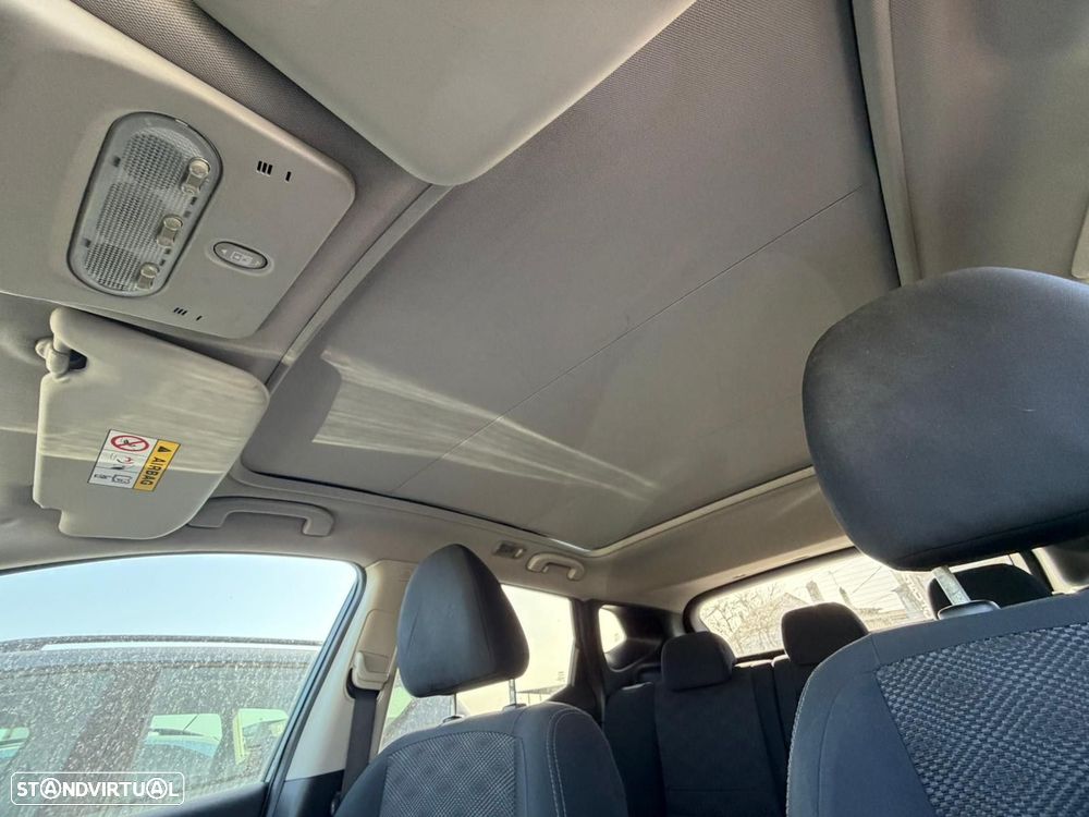 Nissan Qashqai 1.6 dCi Tekna - 19
