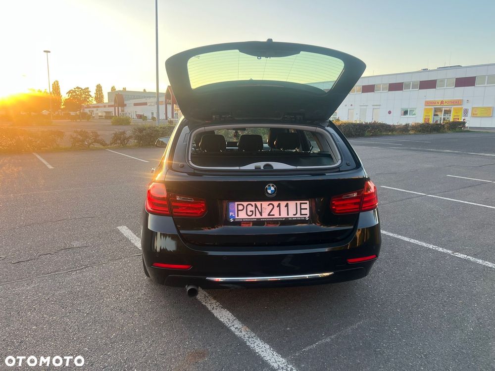 BMW Seria 3 318d - 3